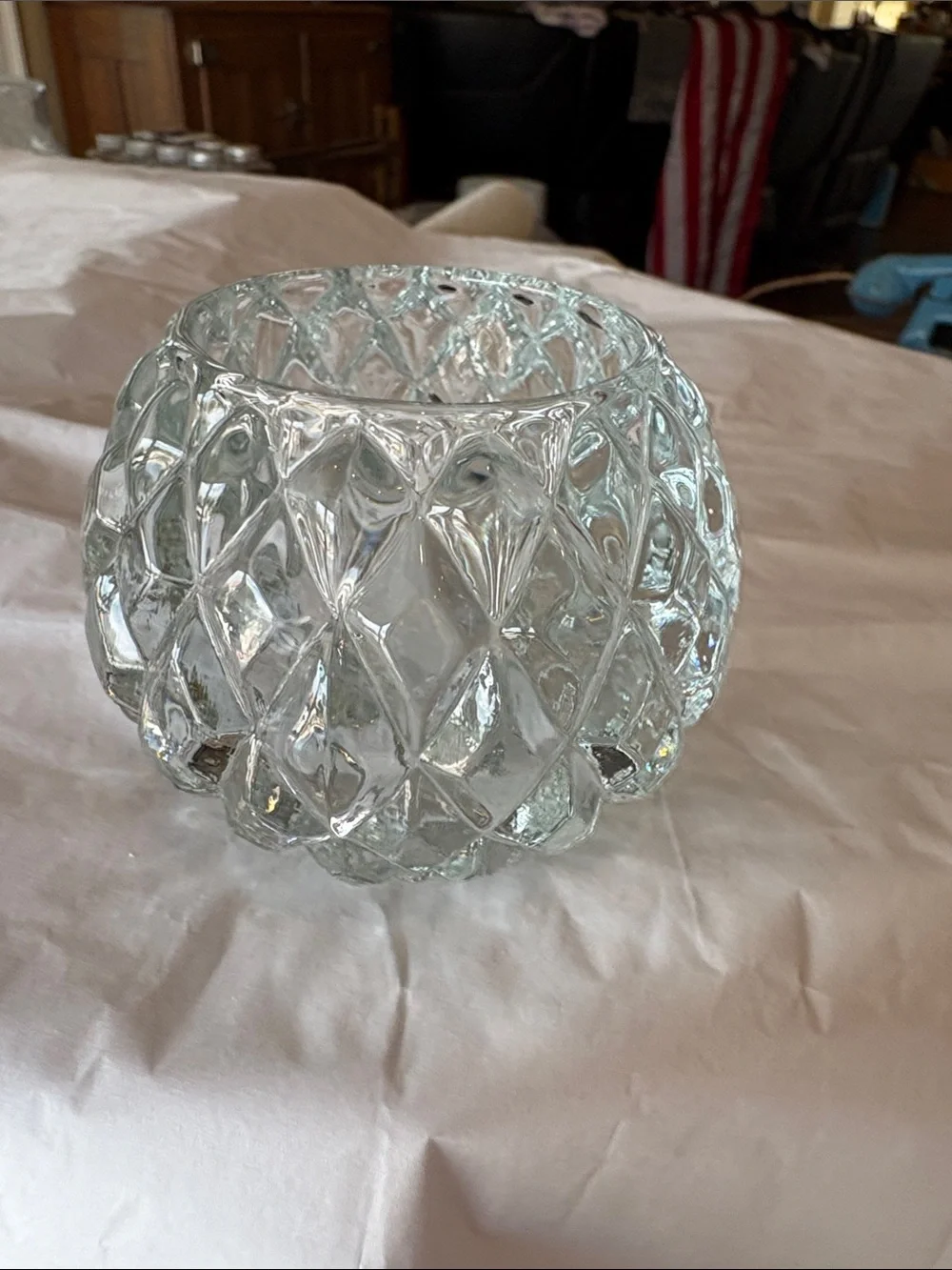 Source Unknown Clear Diamond-Pattern Glass Vase